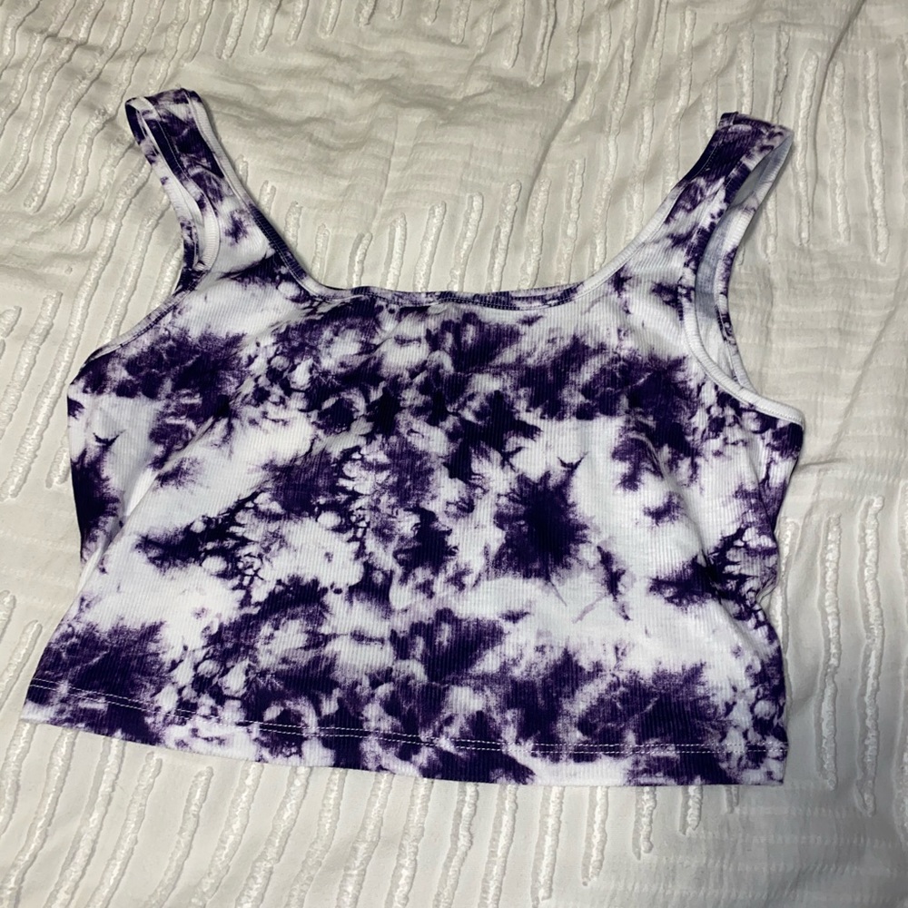 tie dye crop top